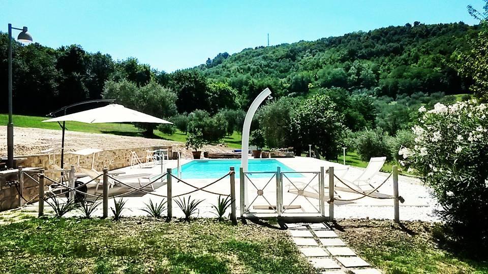 Rosciano  Agriturismo La Barca Nel Bosco מראה חיצוני תמונה