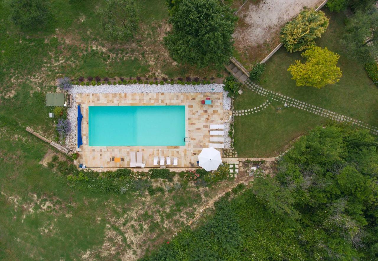 Rosciano  Agriturismo La Barca Nel Bosco מראה חיצוני תמונה